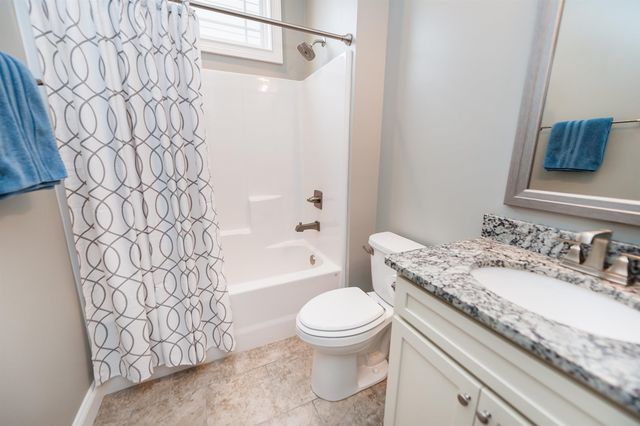 215 McCloud Court, Spartanburg, SC 29301