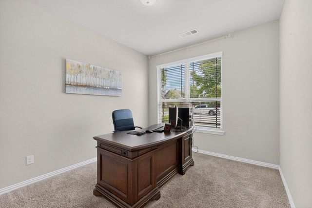 73 River Oaks Boulevard, Waxahachie, TX 75165