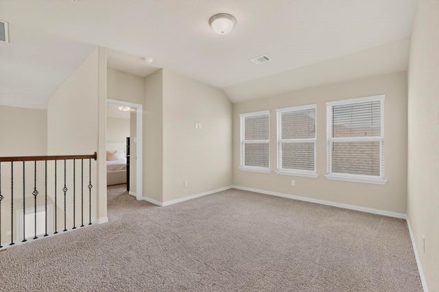 73 River Oaks Boulevard, Waxahachie, TX 75165