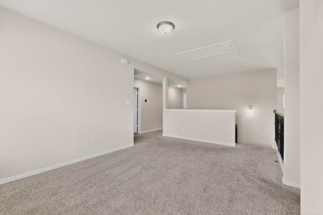 73 River Oaks Boulevard, Waxahachie, TX 75165