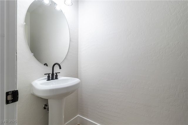 7342 Brisbane Hills Street, Las Vegas, NV 89166