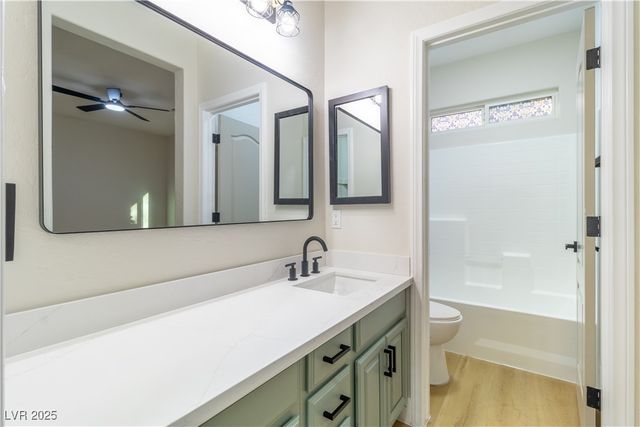 7342 Brisbane Hills Street, Las Vegas, NV 89166