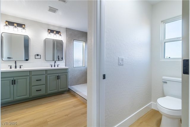 7342 Brisbane Hills Street, Las Vegas, NV 89166