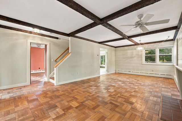 14 Crooked River Rd, Wareham, MA 02571
