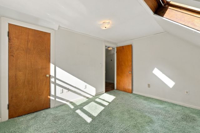14 Crooked River Rd, Wareham, MA 02571