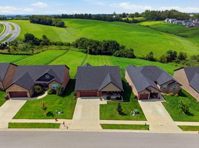6013 Arbor Woods Way, Richmond, KY 40475