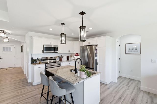 6013 Arbor Woods Way, Richmond, KY 40475