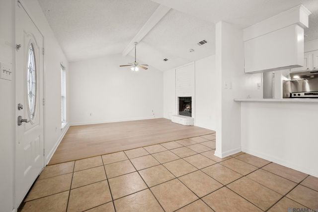 37277 Northwood Aly, Prairieville, LA 70769