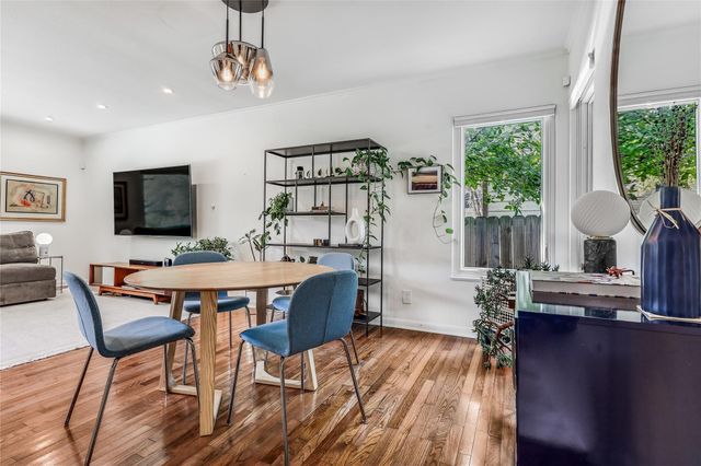 1618 Waterston Ave, Austin, TX 78703