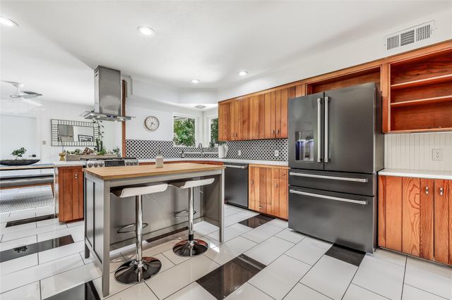 1618 Waterston Ave, Austin, TX 78703