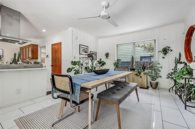 1618 Waterston Ave, Austin, TX 78703