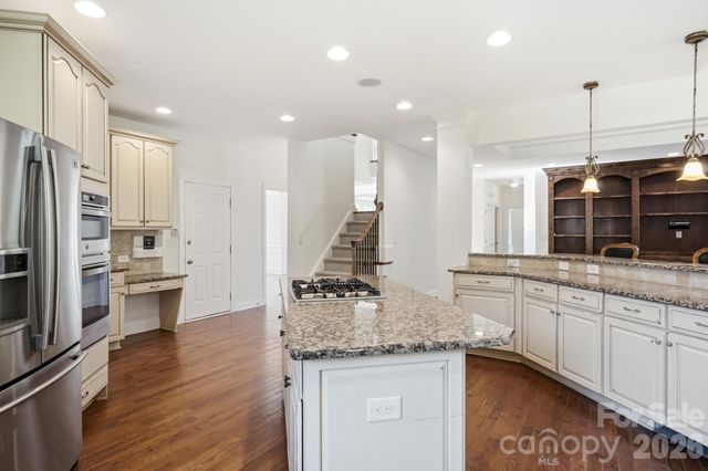 2016 Autumn Blossom Lane, Waxhaw, NC 28173