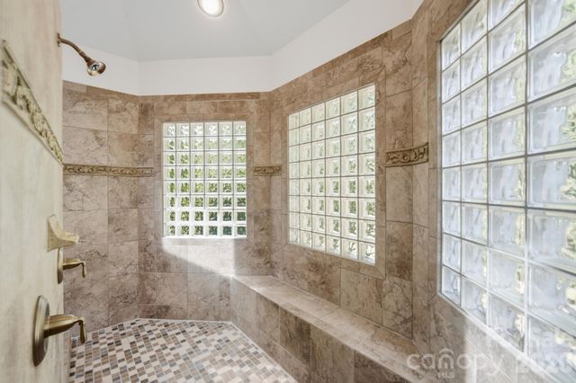 2016 Autumn Blossom Lane, Waxhaw, NC 28173