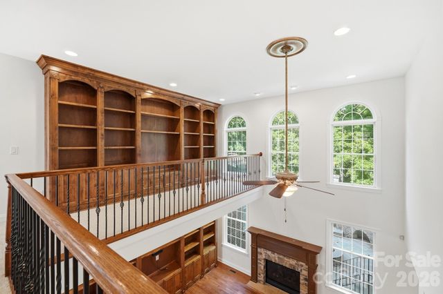 2016 Autumn Blossom Lane, Waxhaw, NC 28173