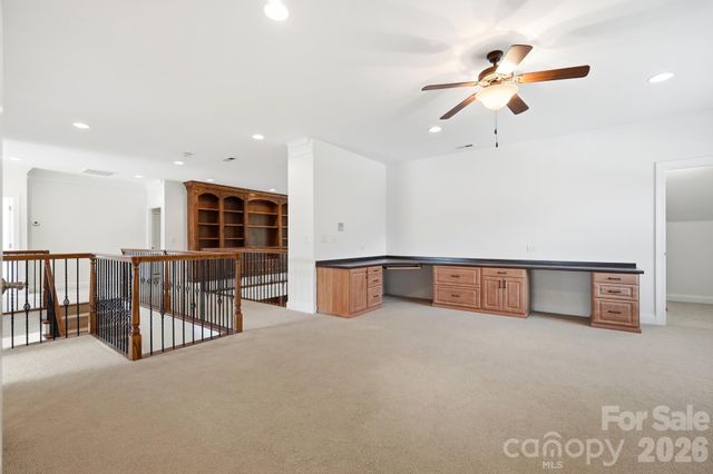 2016 Autumn Blossom Lane, Waxhaw, NC 28173