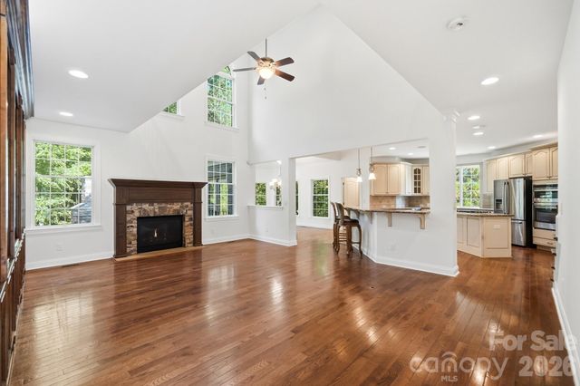 2016 Autumn Blossom Lane, Waxhaw, NC 28173