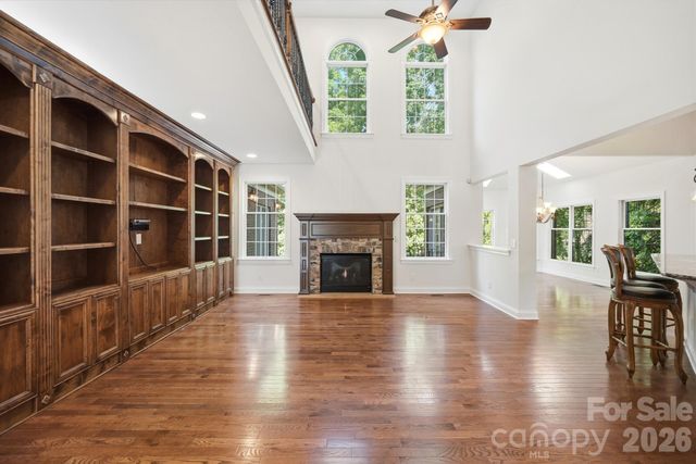 2016 Autumn Blossom Lane, Waxhaw, NC 28173