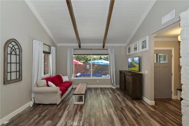 24150 Zell Court, Crestline, CA 92325
