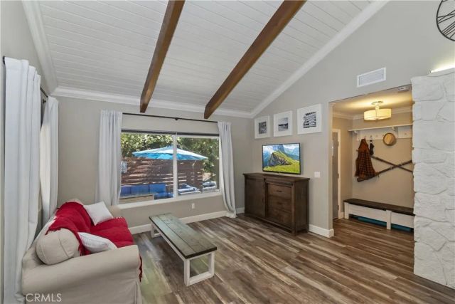 24150 Zell Court, Crestline, CA 92325
