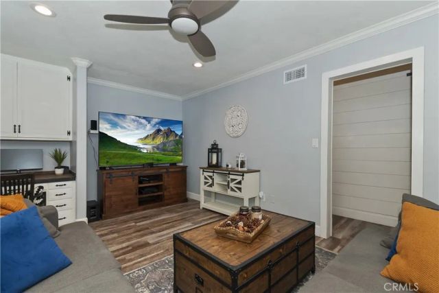 24150 Zell Court, Crestline, CA 92325