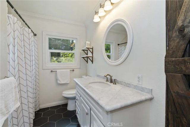 24150 Zell Court, Crestline, CA 92325