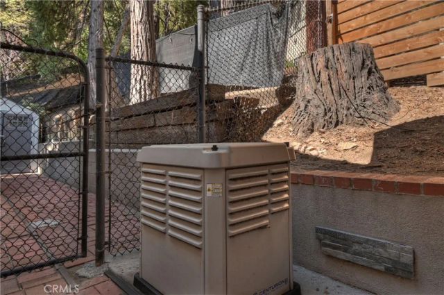 24150 Zell Court, Crestline, CA 92325