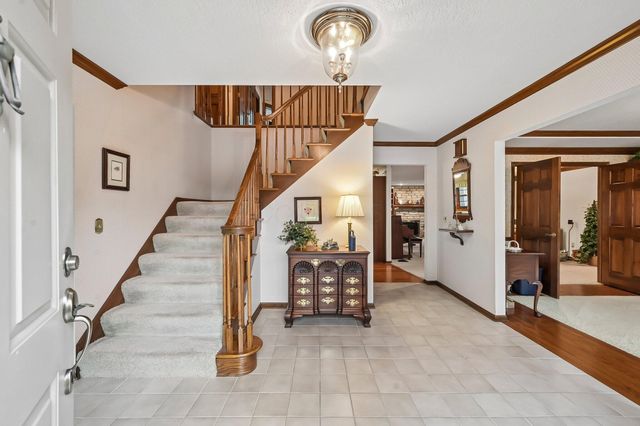 255 Luke Court, Westerville, OH 43081
