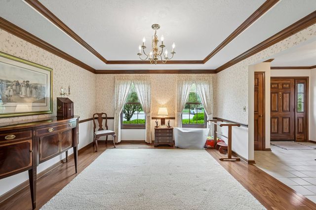 255 Luke Court, Westerville, OH 43081