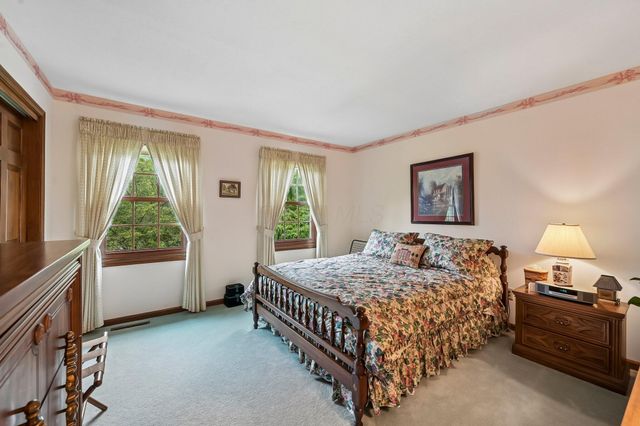 255 Luke Court, Westerville, OH 43081