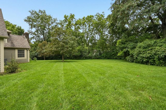 255 Luke Court, Westerville, OH 43081