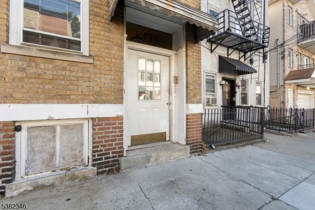 133 Hopkins Ave 5, Jersey City, NJ 07306