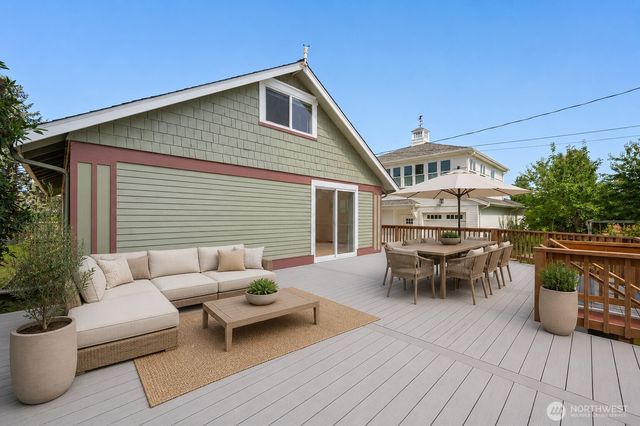 932 Third Street, Blaine, WA 98230