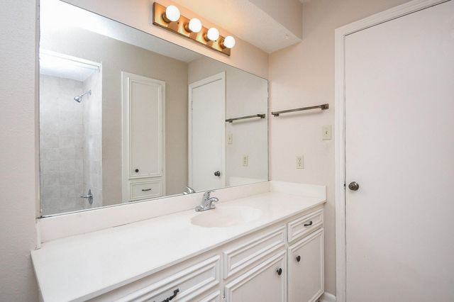 2113 Georgetown Street, Katy, TX 77493