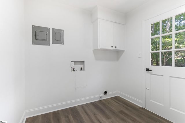 402 Woodley Road, Spartanburg, SC 29306