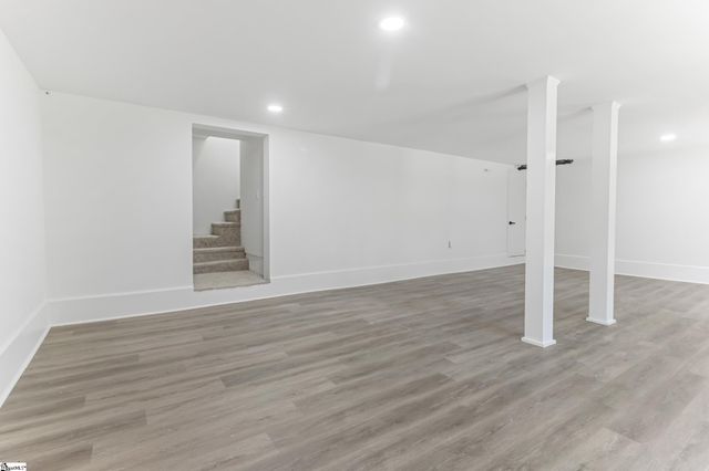 402 Woodley Road, Spartanburg, SC 29306