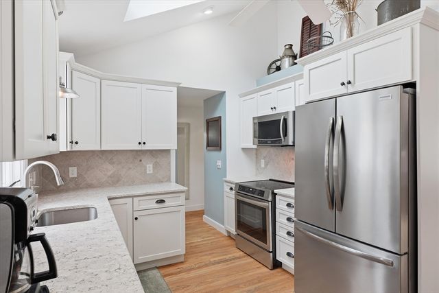 223 Edgewater Drive, Framingham, MA 01702