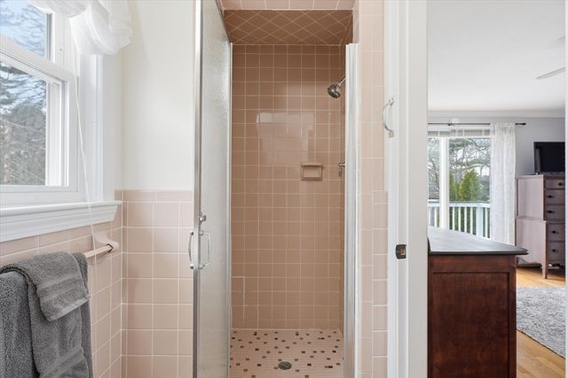 223 Edgewater Drive, Framingham, MA 01702