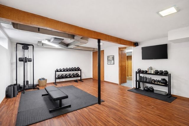 223 Edgewater Drive, Framingham, MA 01702