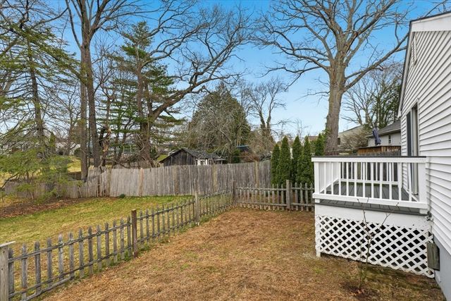 223 Edgewater Drive, Framingham, MA 01702