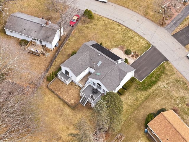 223 Edgewater Drive, Framingham, MA 01702