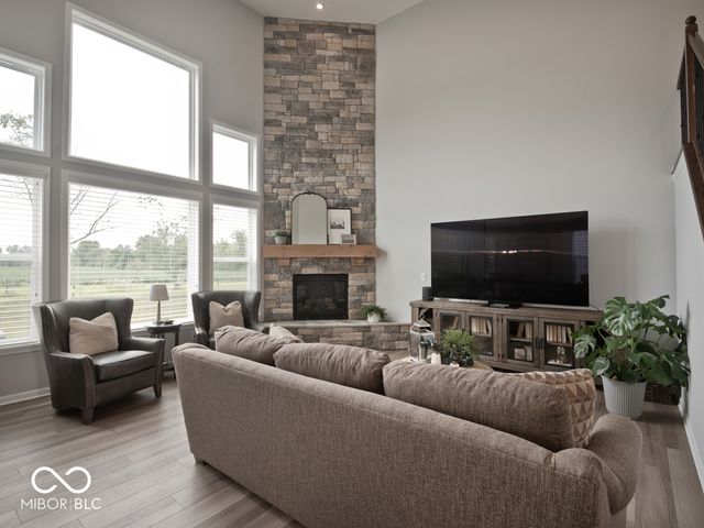 6475 Teakwood Way, Mccordsville, IN 46055