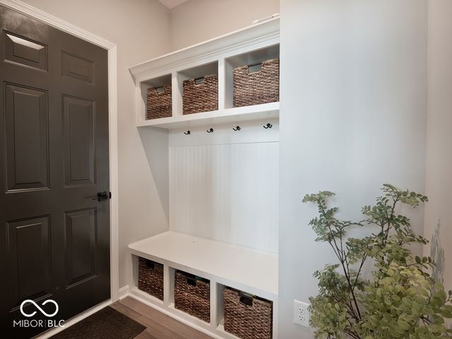 6475 Teakwood Way, Mccordsville, IN 46055