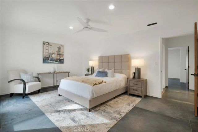 2906 Elvido Drive, Los Angeles, CA 90049