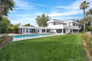 2906 Elvido Drive, Los Angeles, CA 90049