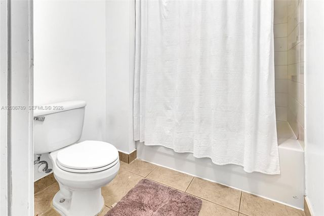 945 NW 206th St, Miami Gardens, FL 33169