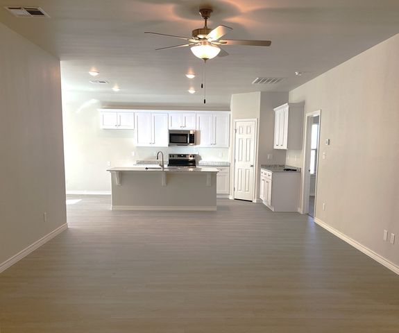 1345 Bajada St, Midland, TX 79705