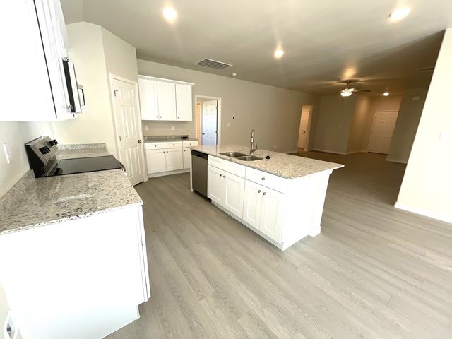 1345 Bajada St, Midland, TX 79705