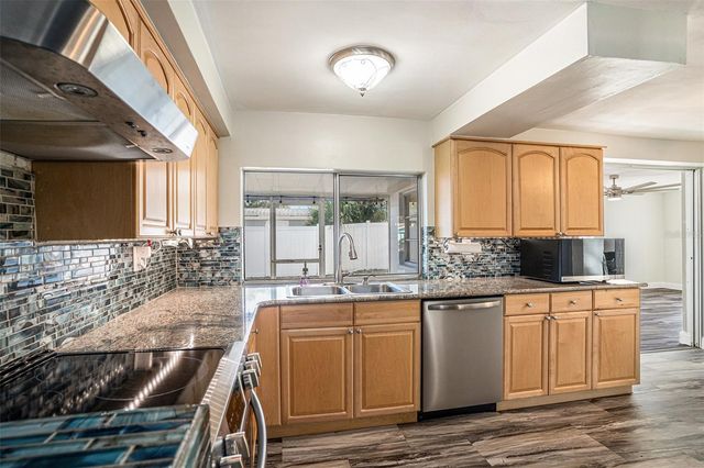 3240 COLUMBUS DRIVE, Holiday, FL 34691