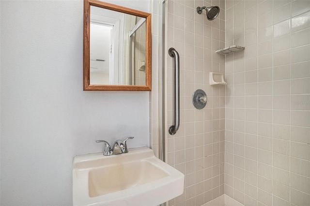 3240 COLUMBUS DRIVE, Holiday, FL 34691