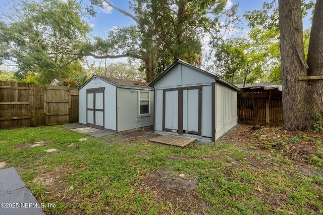 3332 DELLWOOD Avenue, Jacksonville, FL 32205